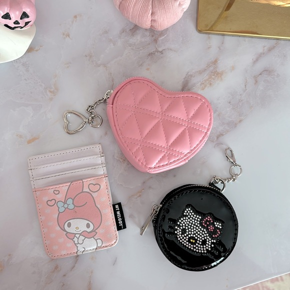 wallets - Picture 1 of 1